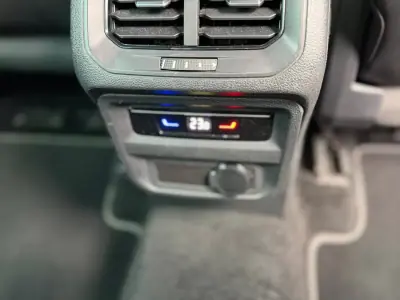 Volkswagen Tiguan 2022 - 33900 EUR, 71516 km - AUTO.MOTO.pt - 71516km - foto 18 de 21