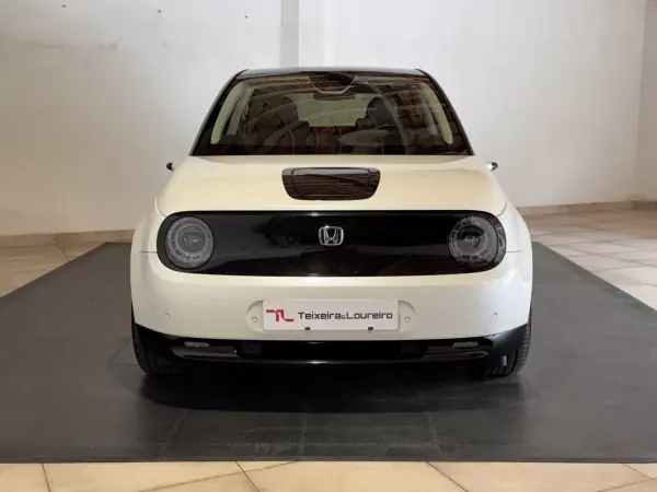 Honda e 2021 — photo 2 of 22