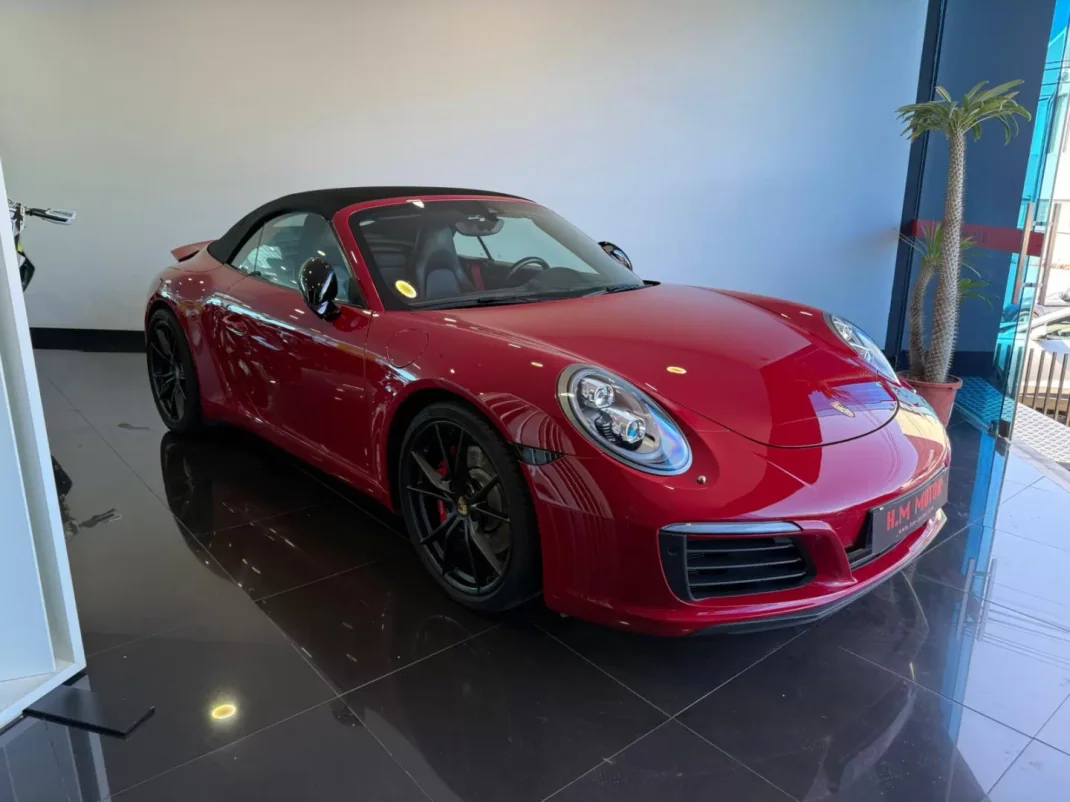 Porsche 991 2016 - 108000 EUR, 119000 km - 119000km - foto 3 de 16