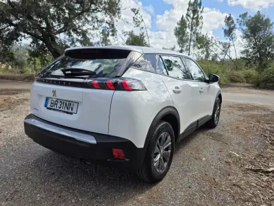 Peugeot 2008 2020 - 14900 EUR, 88064 km - 88064km - foto 54 de 56