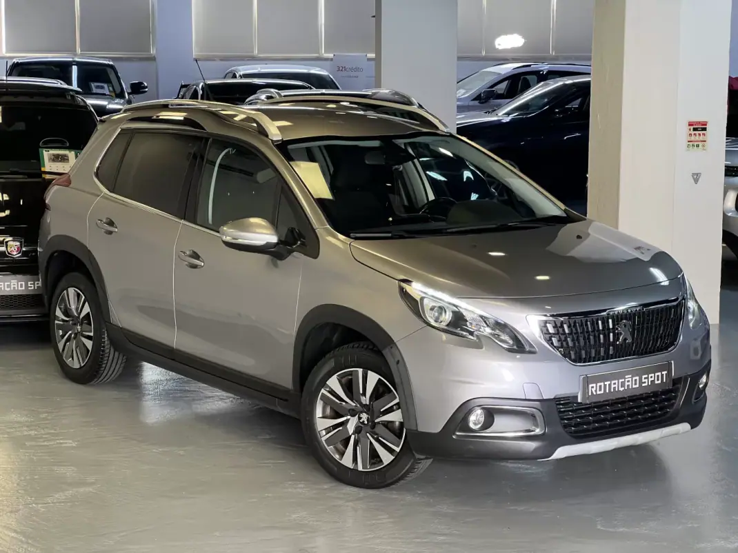 Peugeot 2008 2018 - 11990 EUR, 110000 km - 110000km - foto 11 de 36