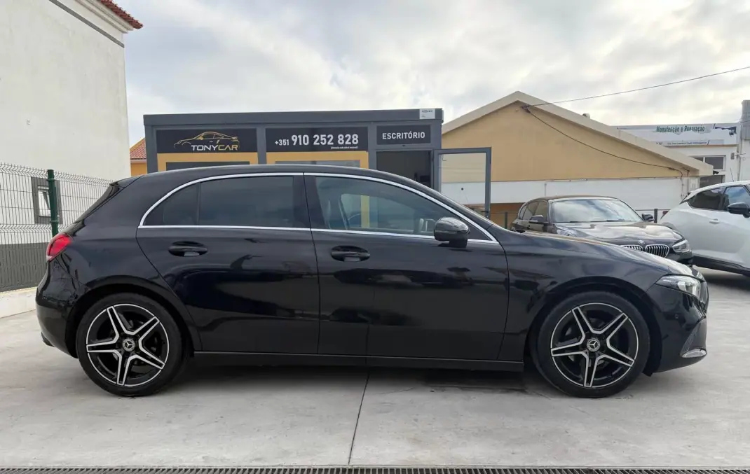 Mercedes-Benz A 180 2019 - 24950 EUR, 116000 km - AUTO.MOTO.pt - 116000km - foto 9 de 34