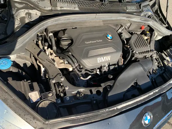 BMW 216 Gran Tourer 2015 - 12000 EUR, 190000 km - AUTO.MOTO.pt - 190000km - foto 14 de 20