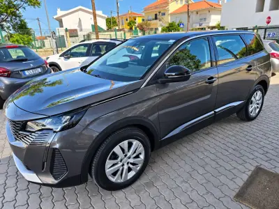 Peugeot 5008 2021 — foto 6 de 18