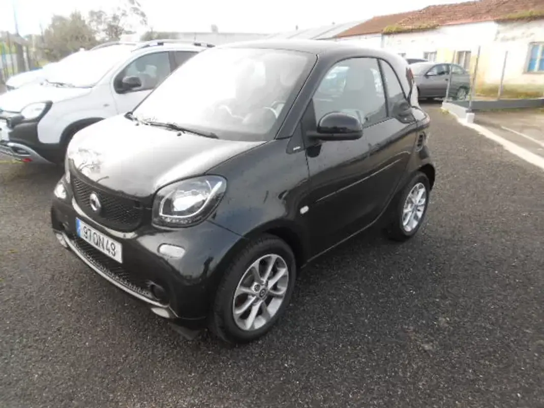 Smart ForFour 2015 - 8750 EUR, 84129 km - AUTO.MOTO.pt - 84129km - foto 3 de 12