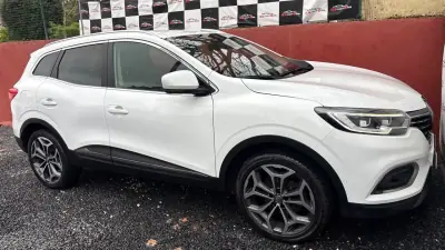 Renault Kadjar 2022 - 18900 EUR, 87000 km - AUTO.MOTO.pt - 87000km - foto 8 de 12
