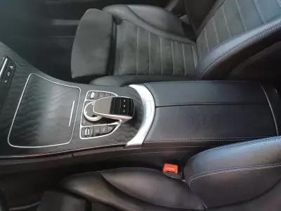 Mercedes-Benz C 300 2021 - 30690 EUR, 149137 km - AUTO.MOTO.pt - 149137km - foto 29 de 41