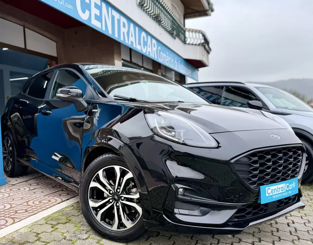 Ford Puma 2024 - 20950 EUR, 43000 km - AUTO.MOTO.pt - 43000km - foto 1 de 30