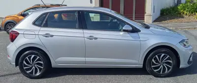 Volkswagen Polo 2022 - 14490 EUR, 114100 km - AUTO.MOTO.pt - 114100km - foto 6 de 19