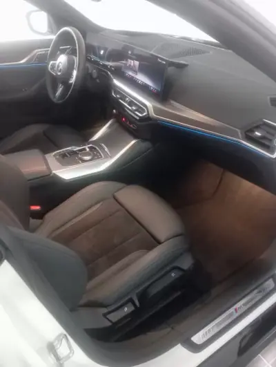BMW i4 2023 - 39500 EUR, 33000 km - AUTO.MOTO.pt - 33000km - foto 22 de 29