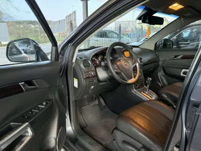 Opel Antara 2007 - 9700 EUR, 172390 km - AUTO.MOTO.pt - 172390km - foto 11 de 18