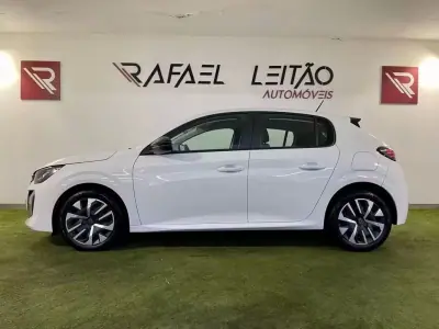 Peugeot 208 2024 - 15450 EUR, 18000 km - AUTO.MOTO.pt - 18000km - foto 9 de 31