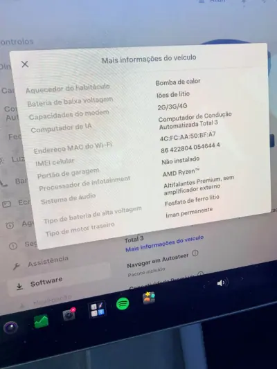 Tesla Model 3 2022 - 27999 EUR, 68900 km - AUTO.MOTO.pt - 68900km - foto 20 de 20