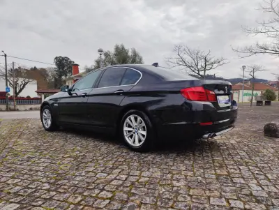 BMW 520 2011 - 14950 EUR, 198974 km - AUTO.MOTO.pt - 198974km - foto 4 de 11