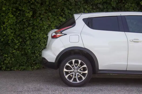 Nissan Juke 2014 - 11900 EUR, 161000 km - AUTO.MOTO.pt - 161000km - foto 13 de 18