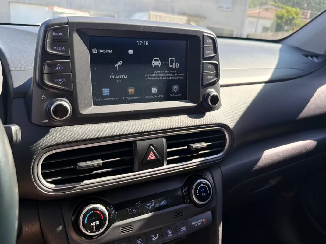 Hyundai Kauai 2018 - 13500 EUR, 54874 km - 54874km - foto 9 de 10