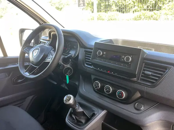 Renault 2022 - 21900 EUR, 128000 km - AUTO.MOTO.pt - 128000km - foto 25 de 33