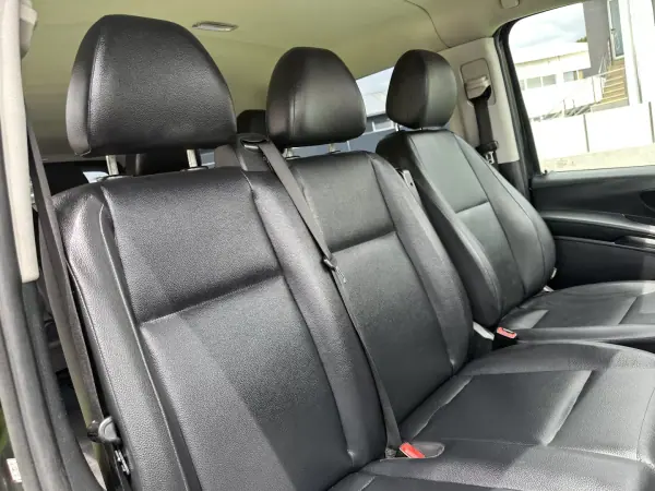 Mercedes-Benz Vito Tourer 2016 - 26900 EUR, 220000 km - AUTO.MOTO.pt - 220000km - foto 48 de 55
