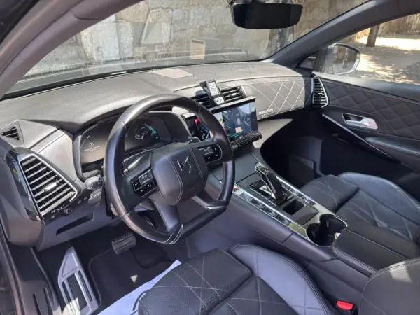 DS DS7 Crossback 2020 - 24000 EUR, 88000 km - AUTO.MOTO.pt - 88000km - foto 22 de 23