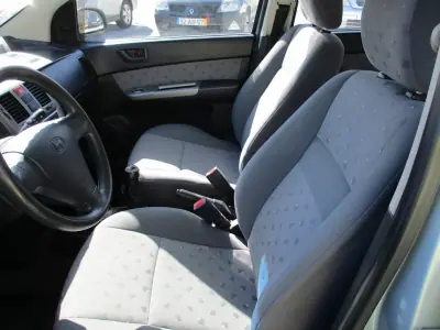 Hyundai Getz 2004 - 4500 EUR, 172000 km - AUTO.MOTO.pt - 172000km - foto 9 de 9