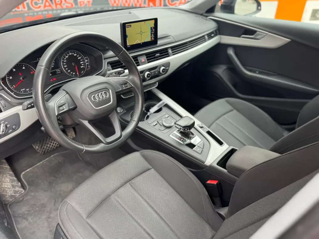 Audi A4 Avant 2019 - 24900 EUR, 91315 km - AUTO.MOTO.pt - 91315km - foto 5 de 21