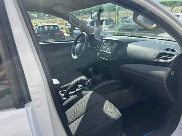 Fiat Fullback 2016 - 16947 EUR, 212000 km - AUTO.MOTO.pt - 212000km - foto 12 de 20