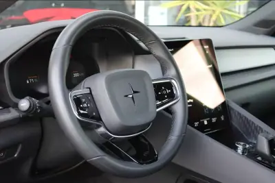 Polestar 2 2023 - 32900 EUR, 67092 km - AUTO.MOTO.pt - 67092km - foto 18 de 24