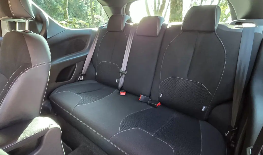 Citroën DS3 2015 - 9850 EUR, 185000 km - AUTO.MOTO.pt - 185000km - foto 17 de 19