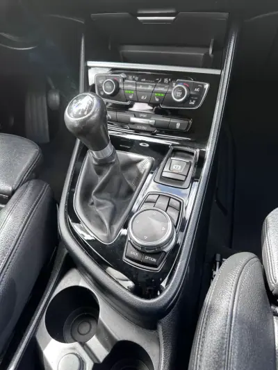 BMW 218 Active Tourer 2014 - 13900 EUR, 150000 km - AUTO.MOTO.pt - 150000km - foto 56 de 64