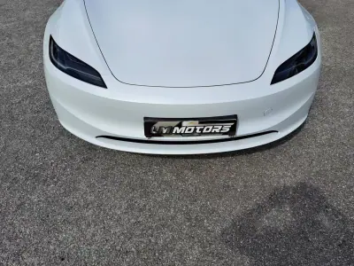 Tesla Model 3 2025 - 39750 EUR, 31000 km - foto 3 de 43