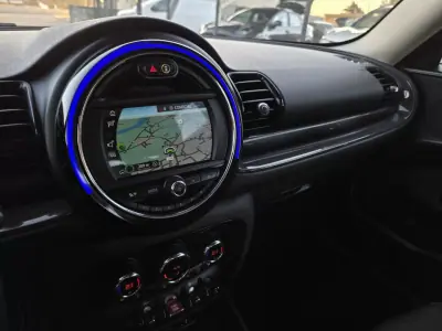 MINI Clubman 2018 - 15990 EUR, 184000 km - AUTO.MOTO.pt - 184000km - foto 24 de 42