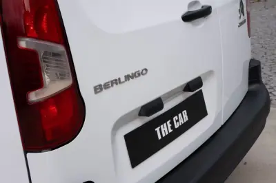 Citroën Berlingo hdi 2021 - 14900 EUR, 116000 km - AUTO.MOTO.pt - 116000km - foto 6 de 23