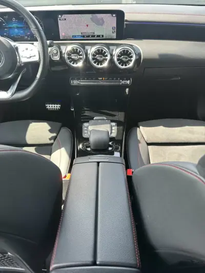 Mercedes-Benz CLA 250 2023 - 34500 EUR, 57000 km - AUTO.MOTO.pt - 57000km - foto 72 de 84