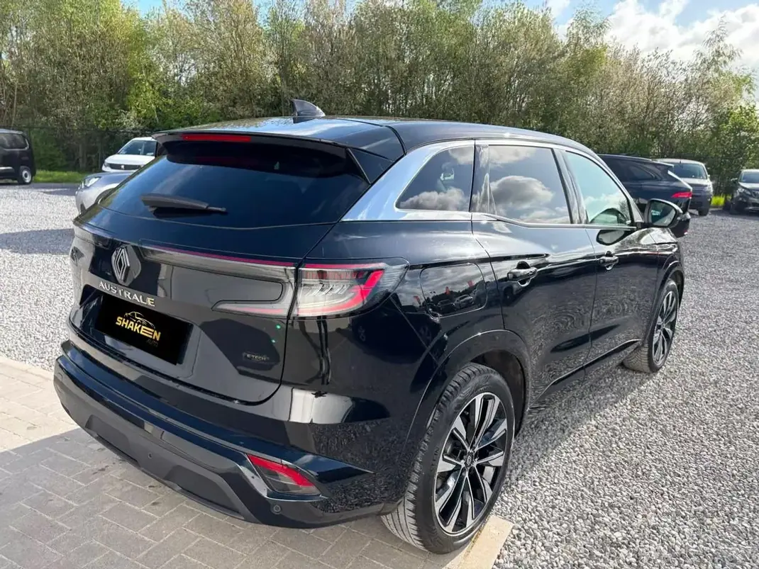 Renault Austral 2024 - 25750 EUR, 80461 km - AUTO.MOTO.pt - 80461km - foto 3 de 13