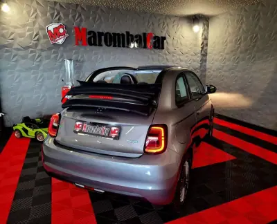 Fiat 500e C 2022 - 28990 EUR, 7468 km - AUTO.MOTO.pt - 7468km - foto 7 de 54