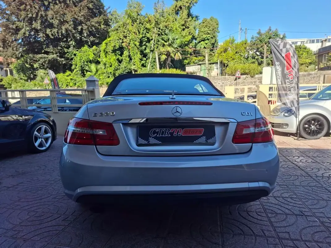 Mercedes-Benz E 220 2011 - 21000 EUR, 189000 km - 189000km - foto 11 de 28