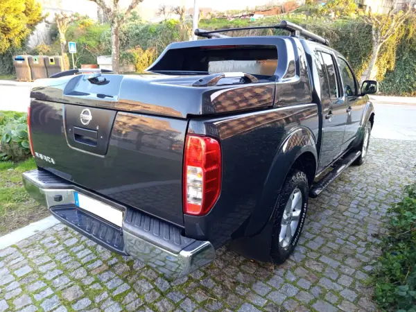 Nissan Navara 2009 - 18990 EUR, 321509 km - AUTO.MOTO.pt - 321509km - foto 4 de 13
