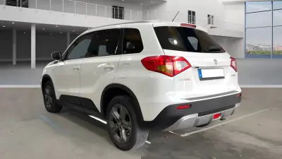 Suzuki Vitara 2015 - 13990 EUR, 198224 km - AUTO.MOTO.pt - 198224km - foto 3 de 10