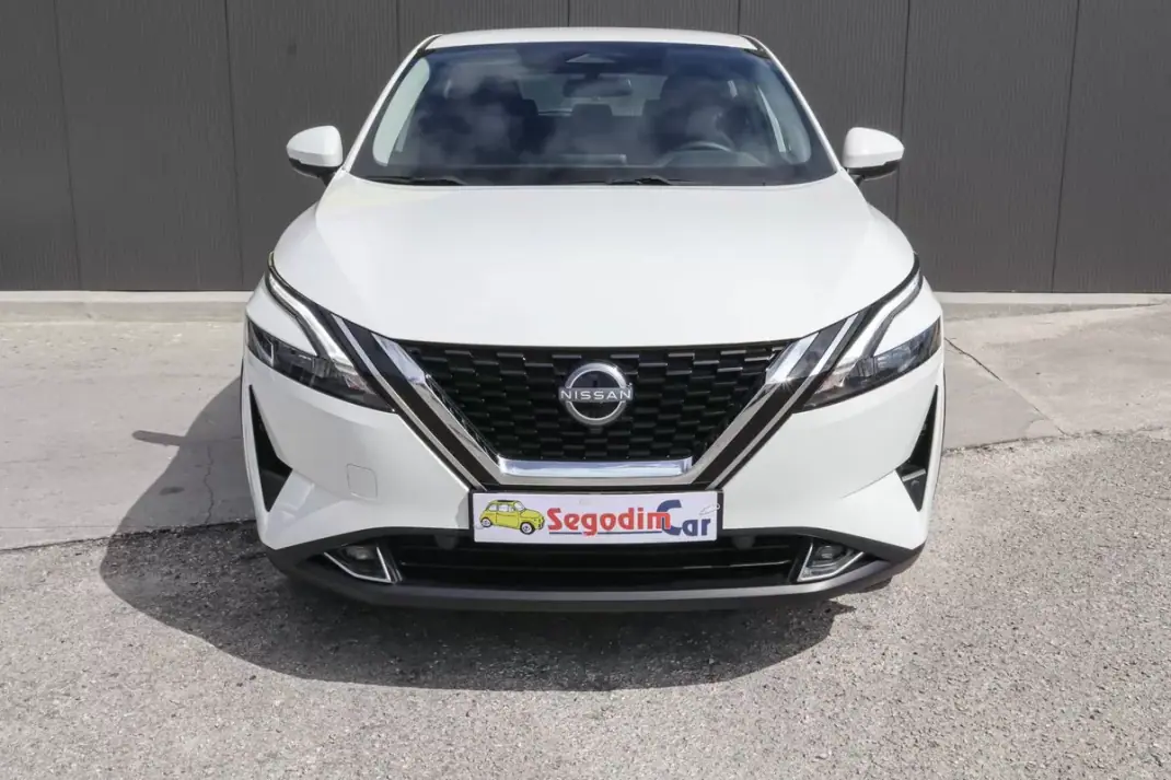 Nissan Qashqai 2023 - 20990 EUR, 56190 km - 56190km - foto 2 de 31
