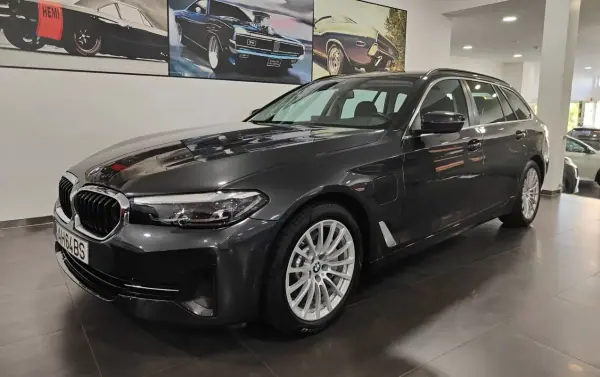BMW 520 2021 - 28750 EUR, 95000 km - AUTO.MOTO.pt - 95000km - foto 11 de 51