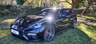 Porsche Panamera 2017 - 82499 EUR, 62500 km - AUTO.MOTO.pt - 62500km - foto 6 de 49