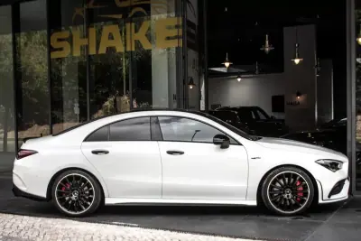 Mercedes-Benz CLA 35 AMG 2022 - 41990 EUR, 111659 km - AUTO.MOTO.pt - 111659km - foto 5 de 49