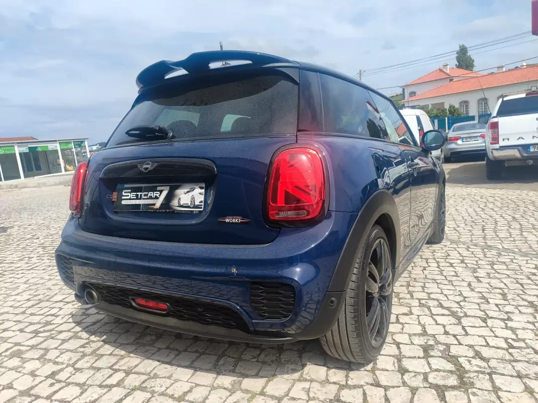 MINI Cooper 2016 - 14900 EUR, 200000 km - AUTO.MOTO.pt - 200000km - foto 8 de 21
