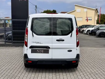 Ford Transit Connect 2019 - 12500 EUR, 110000 km - AUTO.MOTO.pt - 110000km - foto 4 de 24