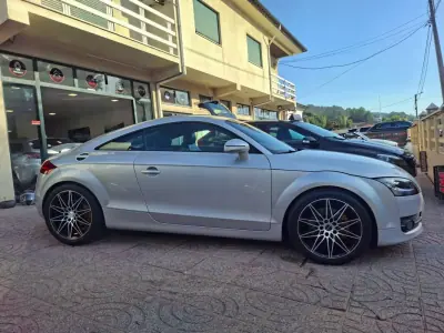 Audi TT Coupé 2006 - 12500 EUR, 260000 km - 260000km - foto 6 de 30