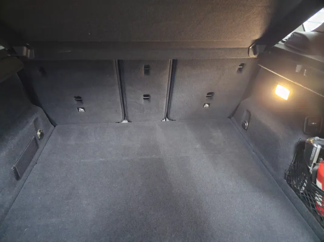 BMW 216 Active Tourer 2015 - 13990 EUR, 149000 km - AUTO.MOTO.pt - 149000km - foto 12 de 14