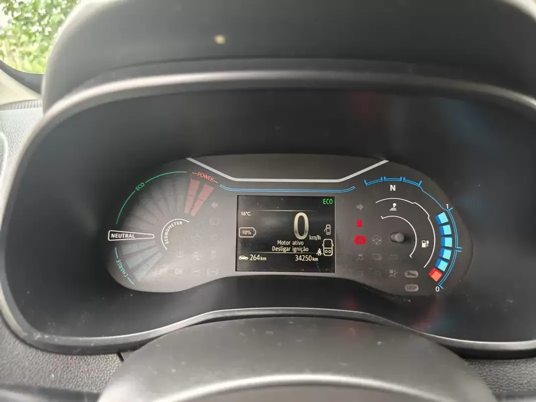 Dacia Spring 2021 - 10900 EUR, 34500 km - AUTO.MOTO.pt - 34500km - foto 28 de 34
