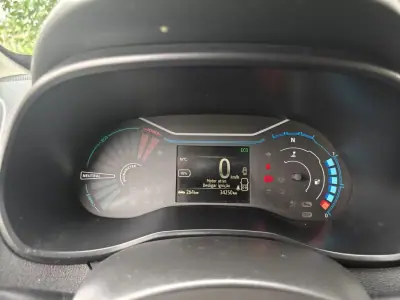 Dacia Spring 2021 - 10900 EUR, 34500 km - AUTO.MOTO.pt - 34500km - foto 28 de 34