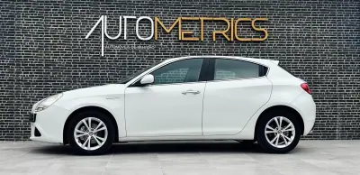 Alfa Romeo Giulietta 2012 - 8750 EUR, 225000 km - 225000km - foto 6 de 8