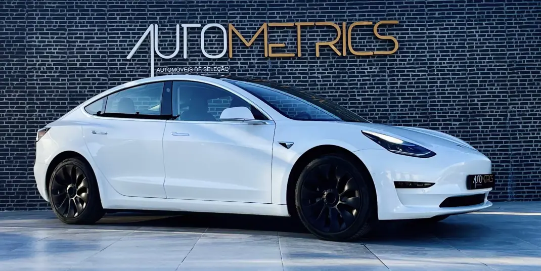 Tesla Model 3 2019 - 24490 EUR, 112000 km - 112000km - foto 15 de 16